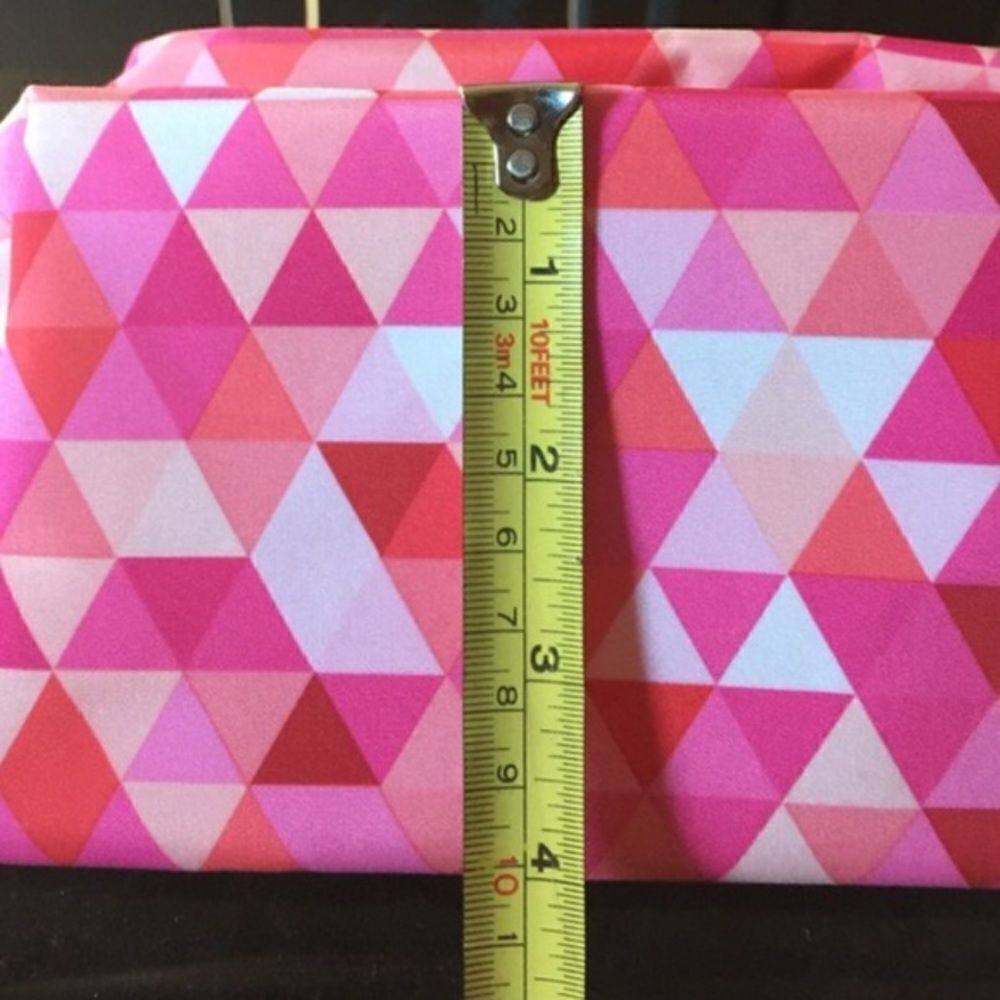 Make up bag🎀  - Picture 3 of 4